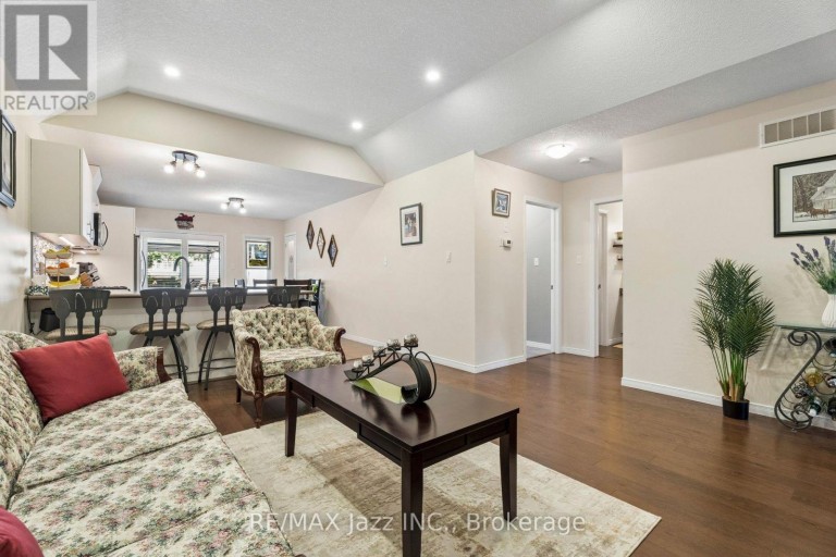 9 TRILLIUM WAY, Norfolk (Simcoe), Ontario, N3Y0B8