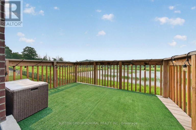 76 CALYPSO AVENUE, Springwater (Midhurst), Ontario, L9X2C5
