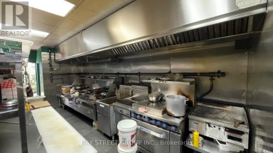43 MAIN STREET E Grimsby (Grimsby East) Ontario photo 7