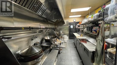 43 MAIN STREET E Grimsby (Grimsby East) Ontario photo 8