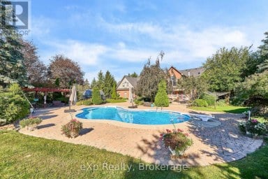 7860 CEDARBROOK TRAIL Whitby Ontario photo 11