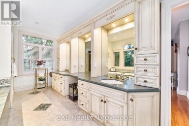 7860 CEDARBROOK TRAIL Whitby Ontario photo 30