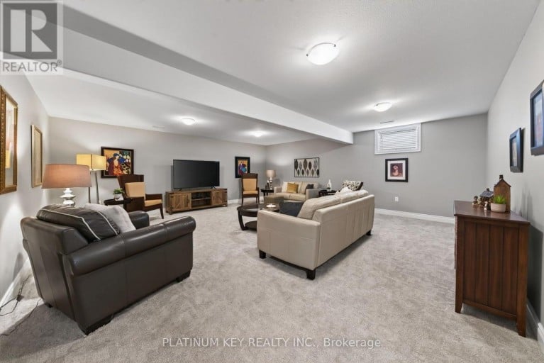9 RONALD BLOORE DRIVE, Sarnia, Ontario, N7W1C5