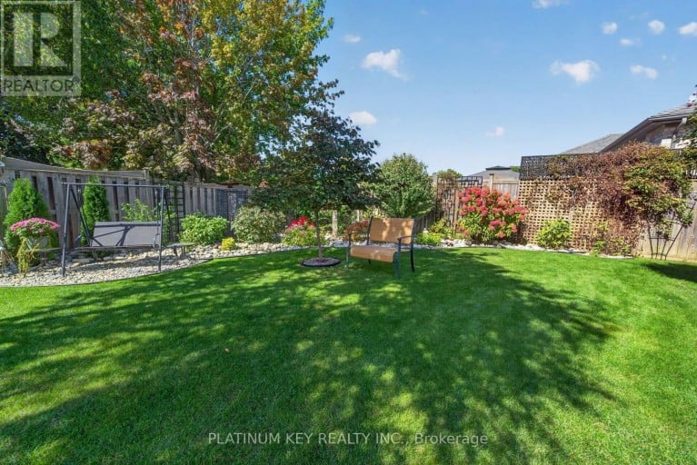 9 RONALD BLOORE DRIVE, Sarnia, Ontario, N7W1C5