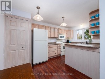 146 MCKAGUE ROAD Northern Bruce Peninsula Ontario photo 11