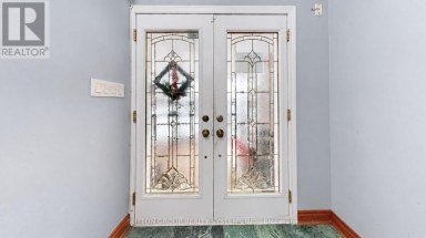 30 CORONADO COURT Toronto (Humbermede) Ontario photo 19