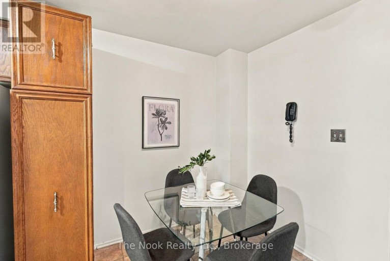 27 FIELD CRESCENT, Ajax (Central East), Ontario, L1Z1B3