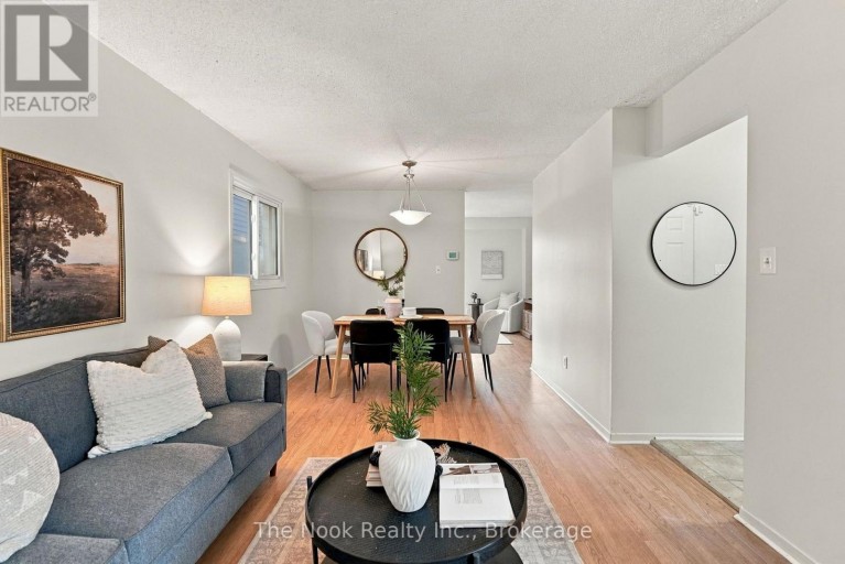 27 FIELD CRESCENT, Ajax (Central East), Ontario, L1Z1B3