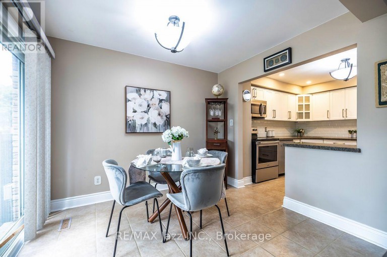 3 - 1330 TROWBRIDGE DRIVE, Oshawa (Centennial), Ontario, L1G7L1