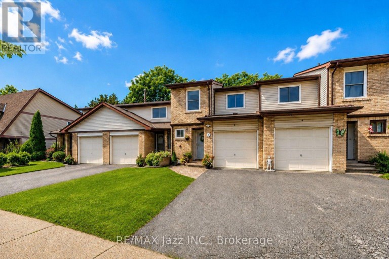 3 - 1330 TROWBRIDGE DRIVE, Oshawa (Centennial), Ontario, L1G7L1