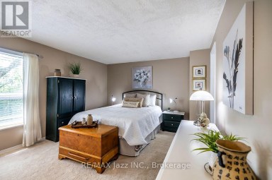 3 - 1330 TROWBRIDGE DRIVE Oshawa (Centennial) Ontario photo 20
