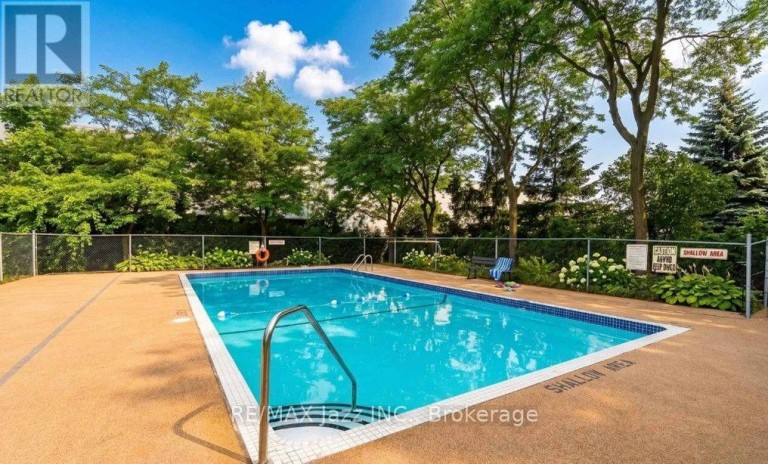 3 - 1330 TROWBRIDGE DRIVE, Oshawa (Centennial), Ontario, L1G7L1