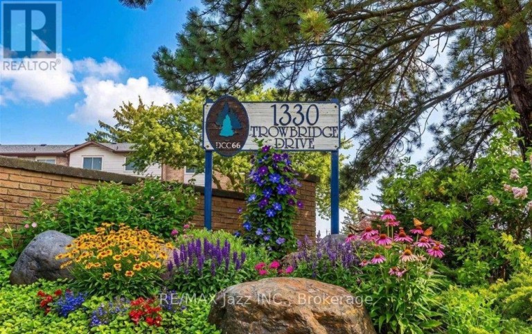 3 - 1330 TROWBRIDGE DRIVE, Oshawa (Centennial), Ontario, L1G7L1