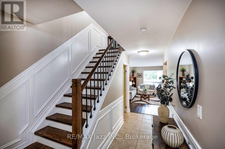 3 - 1330 TROWBRIDGE DRIVE, Oshawa (Centennial), Ontario, L1G7L1