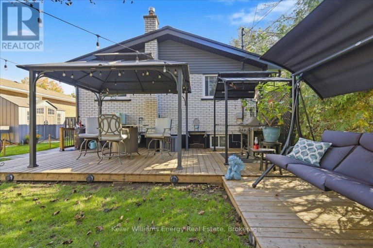 30 DOMINION DRIVE, Kawartha Lakes (Lindsay), Ontario, K9V1H7