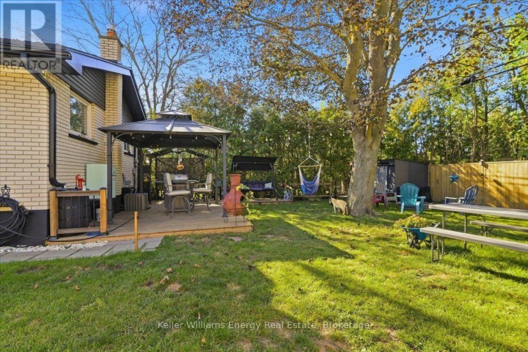 30 DOMINION DRIVE, Kawartha Lakes (Lindsay), Ontario, K9V1H7