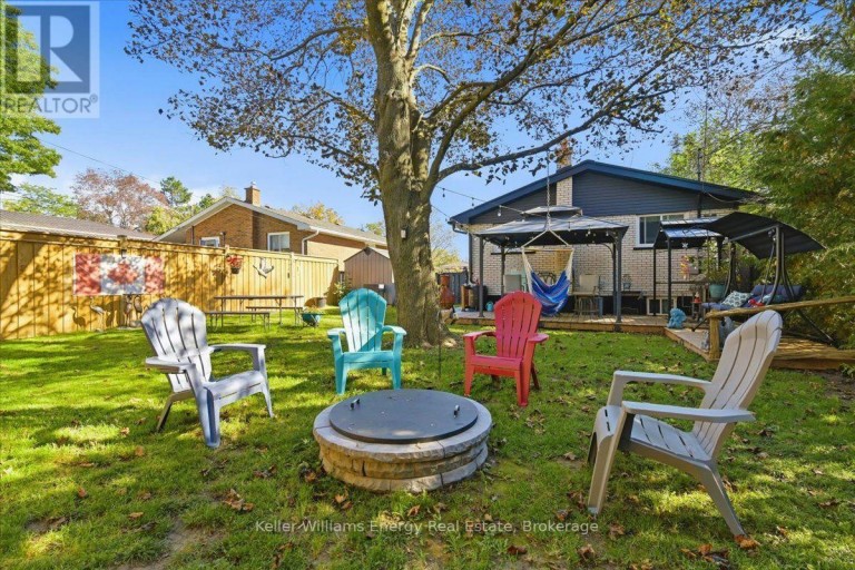 30 DOMINION DRIVE, Kawartha Lakes (Lindsay), Ontario, K9V1H7