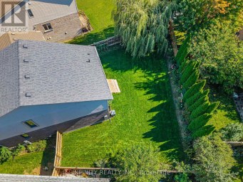1679 VALHALLA STREET London North (North E) Ontario photo 40