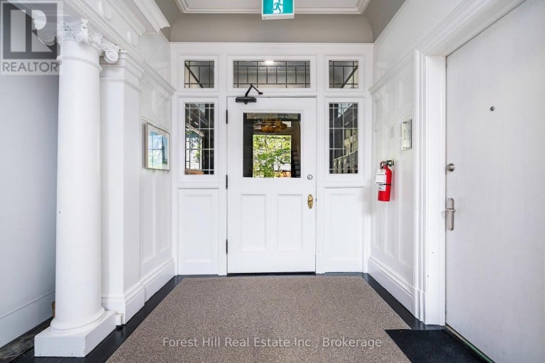 72 THIRD STREET, Collingwood, Ontario, L9Y1K5