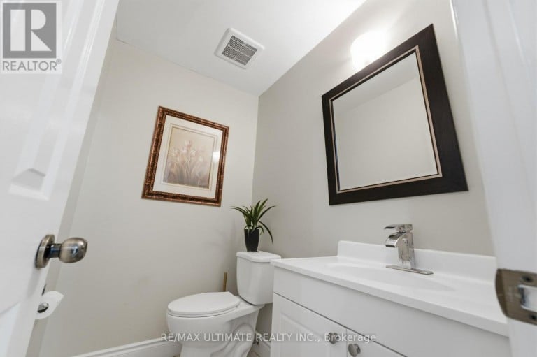 872 CORBETTS ROAD, Oshawa (Pinecrest), Ontario, L1K2E1
