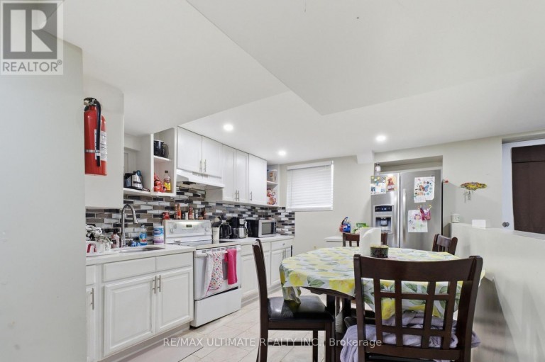872 CORBETTS ROAD, Oshawa (Pinecrest), Ontario, L1K2E1