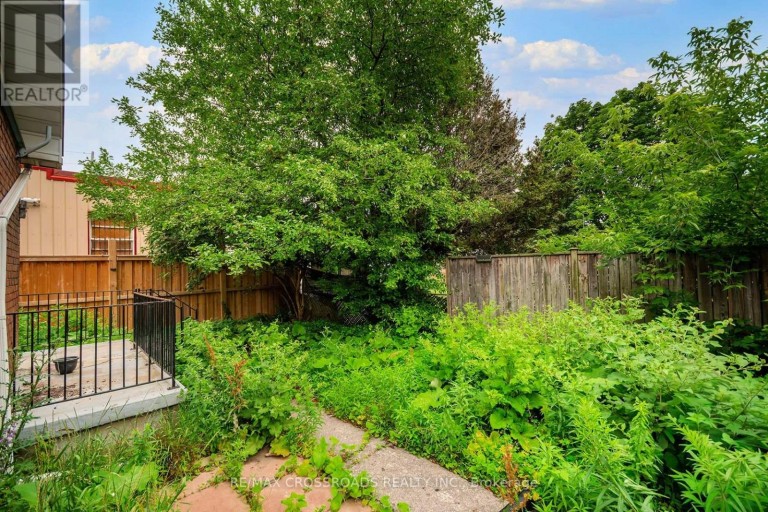 313 OLIVE AVENUE, Oshawa (Central), Ontario, L1H2P5