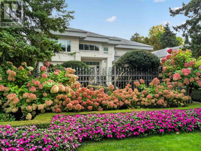 19 MARYVALE CRESCENT, Richmond Hill (South Richvale), Ontario, L4C6P6
