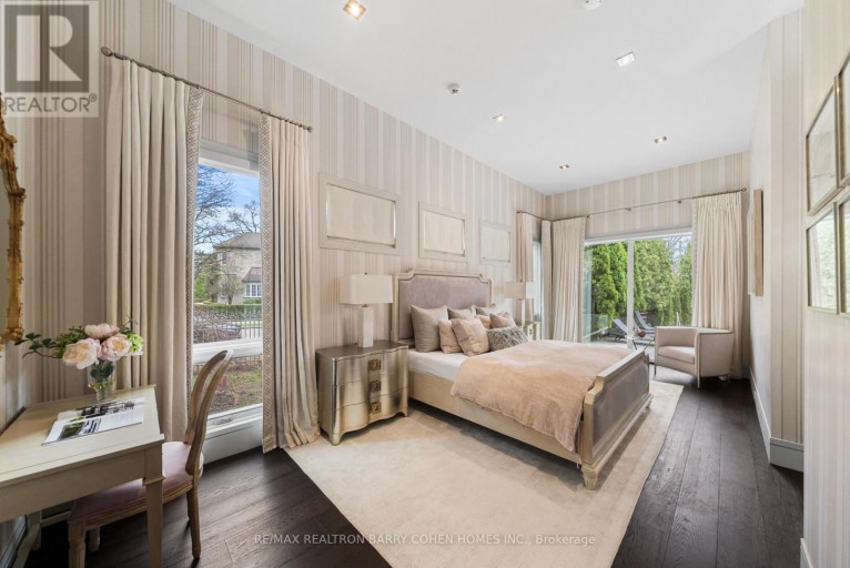 19 MARYVALE CRESCENT, Richmond Hill (South Richvale), Ontario, L4C6P6