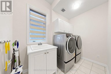 166 FERRAGINE CRESCENT Bradford West Gwillimbury (Bradford) Ontario photo 29