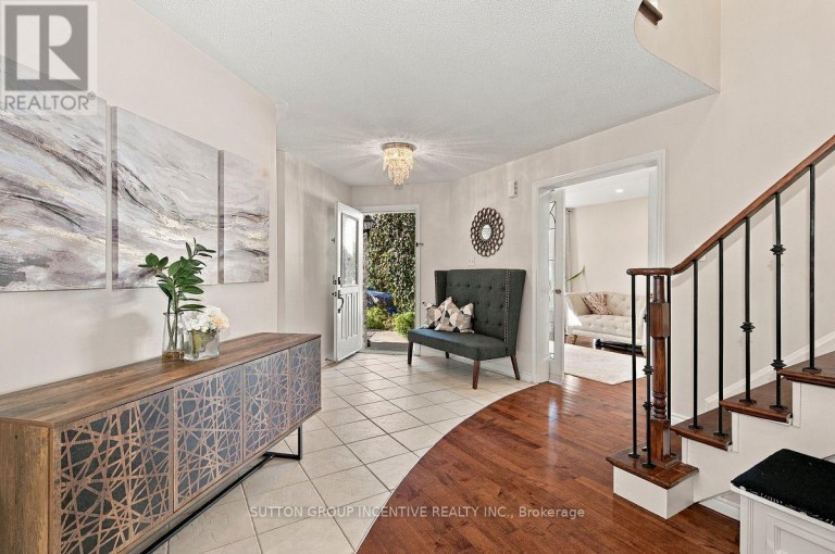 46 BELL STREET, Barrie (Ardagh), Ontario, L4N0H9