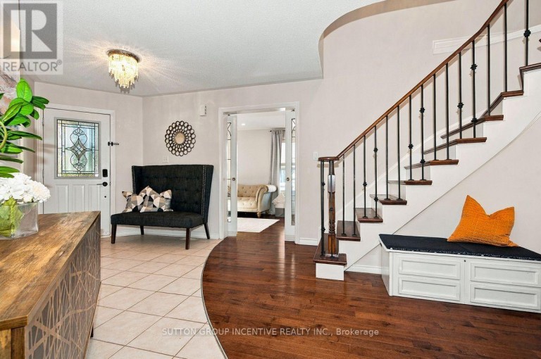 46 BELL STREET, Barrie (Ardagh), Ontario, L4N0H9