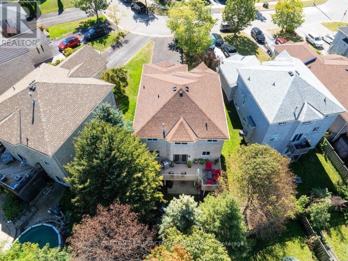 46 BELL STREET, Barrie (Ardagh), Ontario, L4N0H9