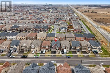 9 GODERICH DRIVE Brampton (Northwest Brampton) Ontario photo 4