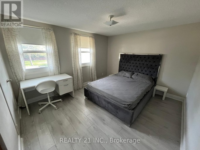 2 - 405 KEATS WAY, Waterloo, Ontario, N2L5S7