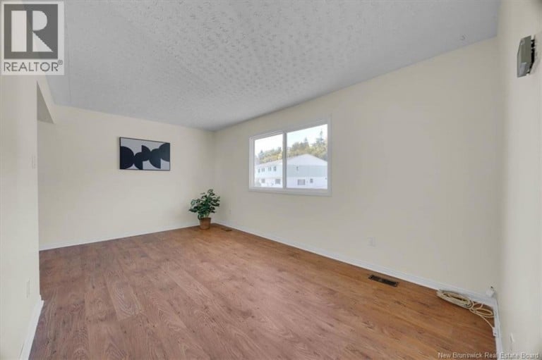 220 Tartan Street, Saint John, New Brunswick, E2K2R7