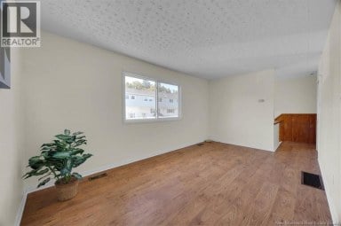 220 Tartan Street Saint John New Brunswick photo 4