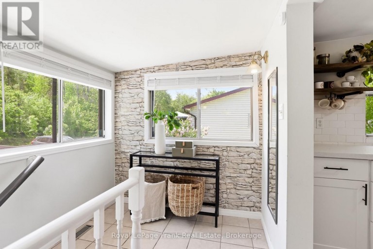 18 ARMSTRONG AVENUE, Scugog, Ontario, L0B1L0