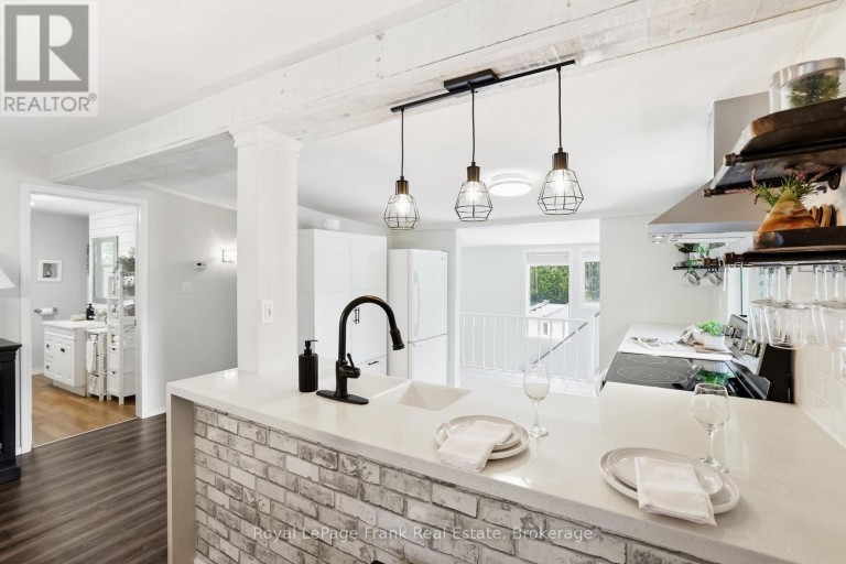 18 ARMSTRONG AVENUE, Scugog, Ontario, L0B1L0