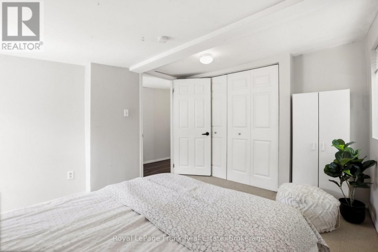 18 ARMSTRONG AVENUE, Scugog, Ontario, L0B1L0