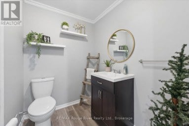 27 BAGNELL CRESCENT Clarington (Bowmanville) Ontario photo 35