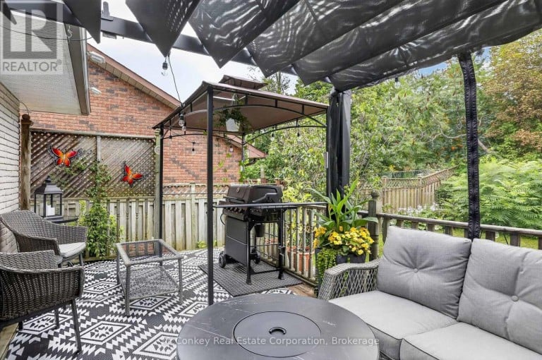 1817 PARKWOOD CIRCLE, Peterborough (Monaghan Ward 2), Ontario, K9J8C3