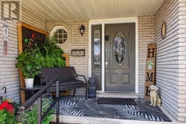 1817 PARKWOOD CIRCLE Peterborough (Monaghan Ward 2) Ontario photo 3