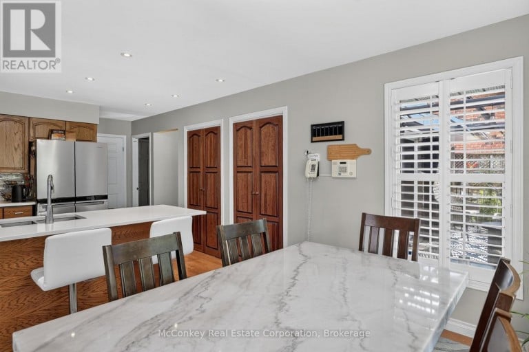 1817 PARKWOOD CIRCLE, Peterborough (Monaghan Ward 2), Ontario, K9J8C3