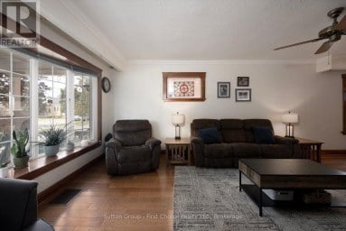 94 CAMBRIA STREET Stratford Ontario photo 17