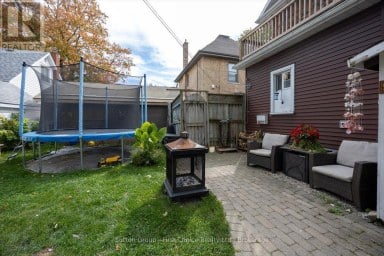 94 CAMBRIA STREET Stratford Ontario photo 35