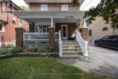 94 CAMBRIA STREET Stratford Ontario photo 4