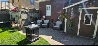 94 CAMBRIA STREET Stratford Ontario photo 42
