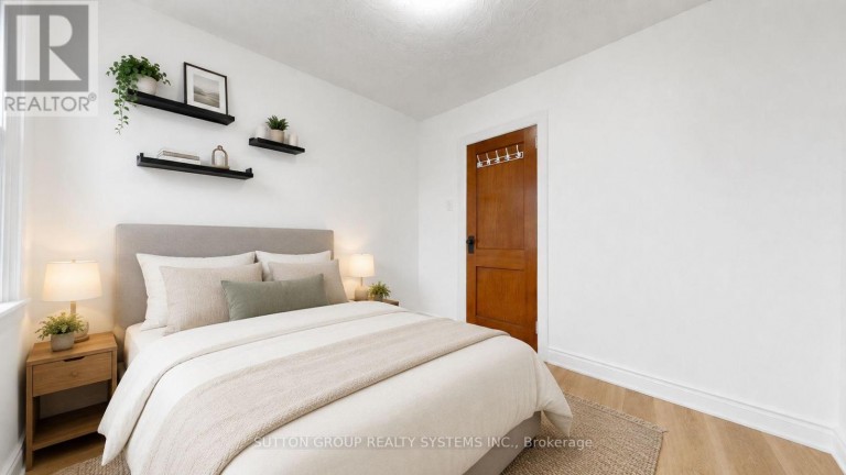 683 OLD WESTON ROAD, Toronto (Weston-Pellam Park), Ontario, M6N3B6