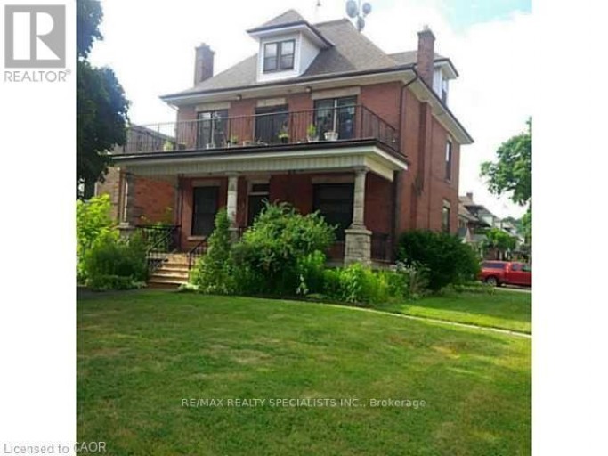 1316 KING STREET E, Hamilton (Delta), Ontario, L8M1H3