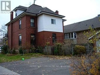 1316 KING STREET E Hamilton (Delta) Ontario photo 47